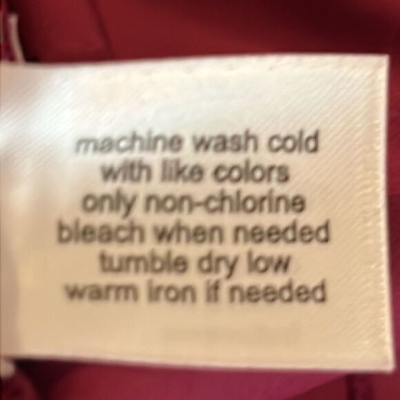 Lane Bryan Geometric Print Wine Cold Shoulder Blouse - Size 18 - Picture 12 of 12